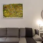 Cartari Rental in Rome Apartment